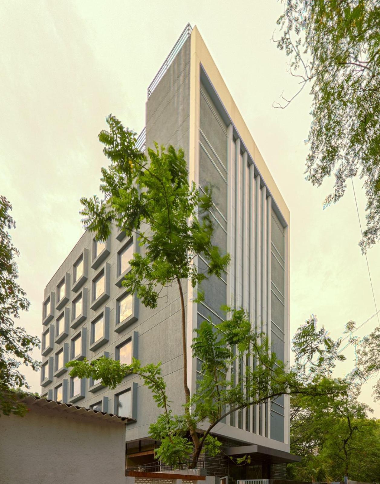 Magnus Nexstar Suites Kalyani Nagar 푸네 외부 사진