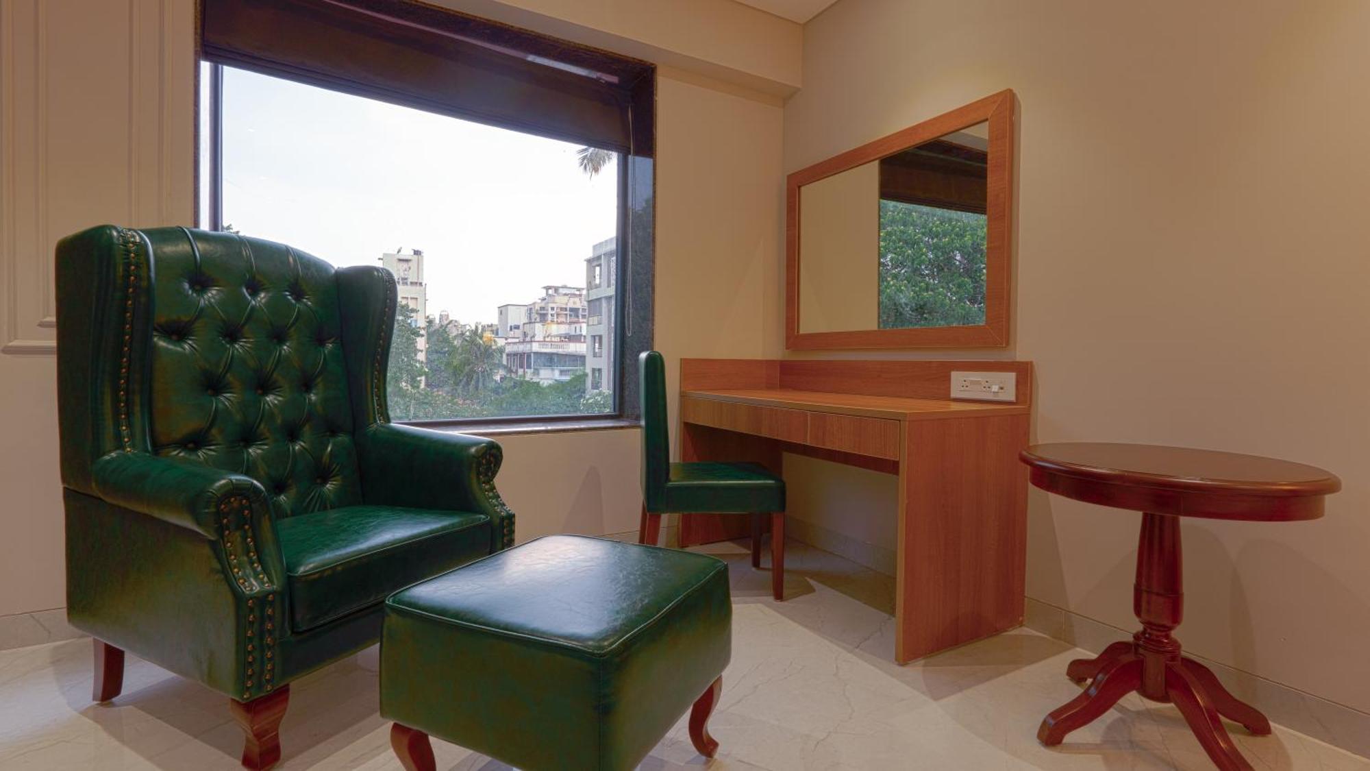 Magnus Nexstar Suites Kalyani Nagar 푸네 외부 사진
