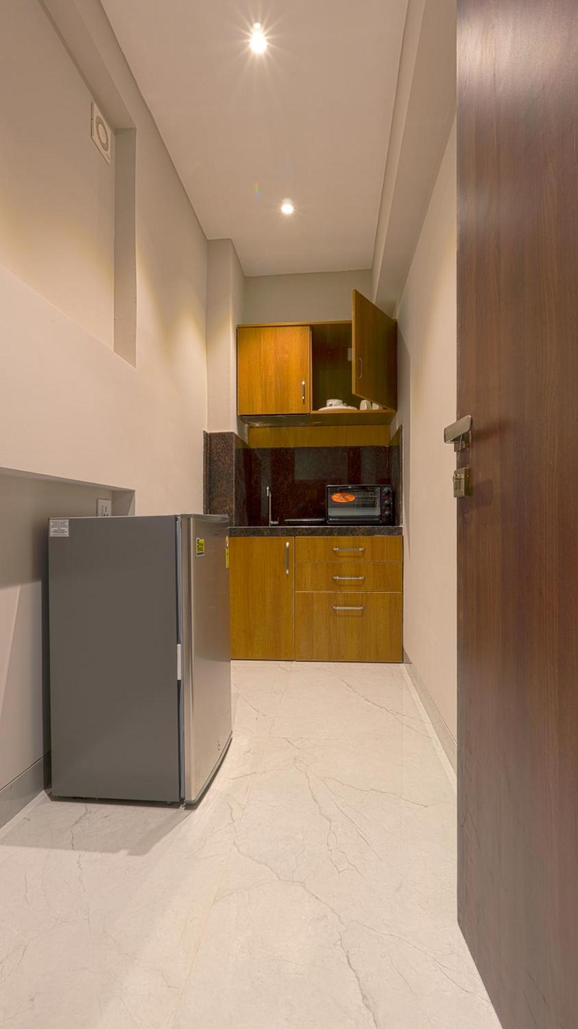 Magnus Nexstar Suites Kalyani Nagar 푸네 외부 사진