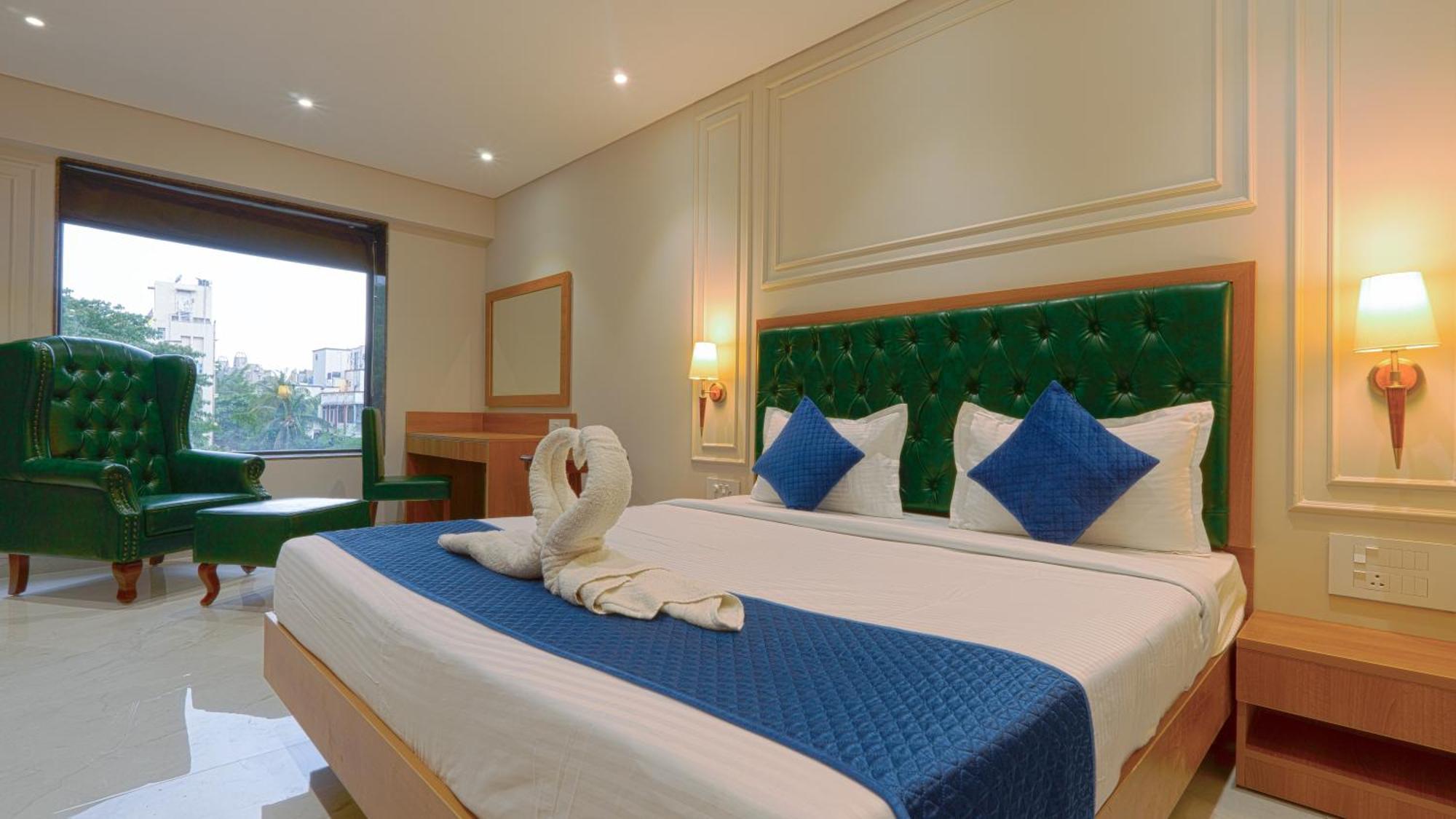 Magnus Nexstar Suites Kalyani Nagar 푸네 외부 사진